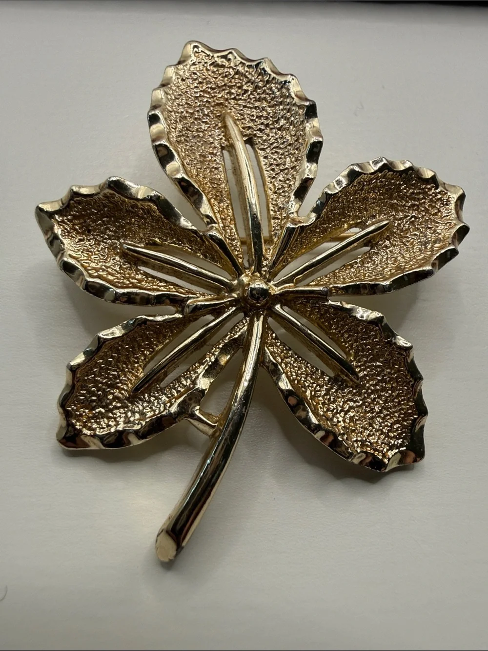 Vintage Sarah Cov Gold tone Flower Leaf Brooch Pin